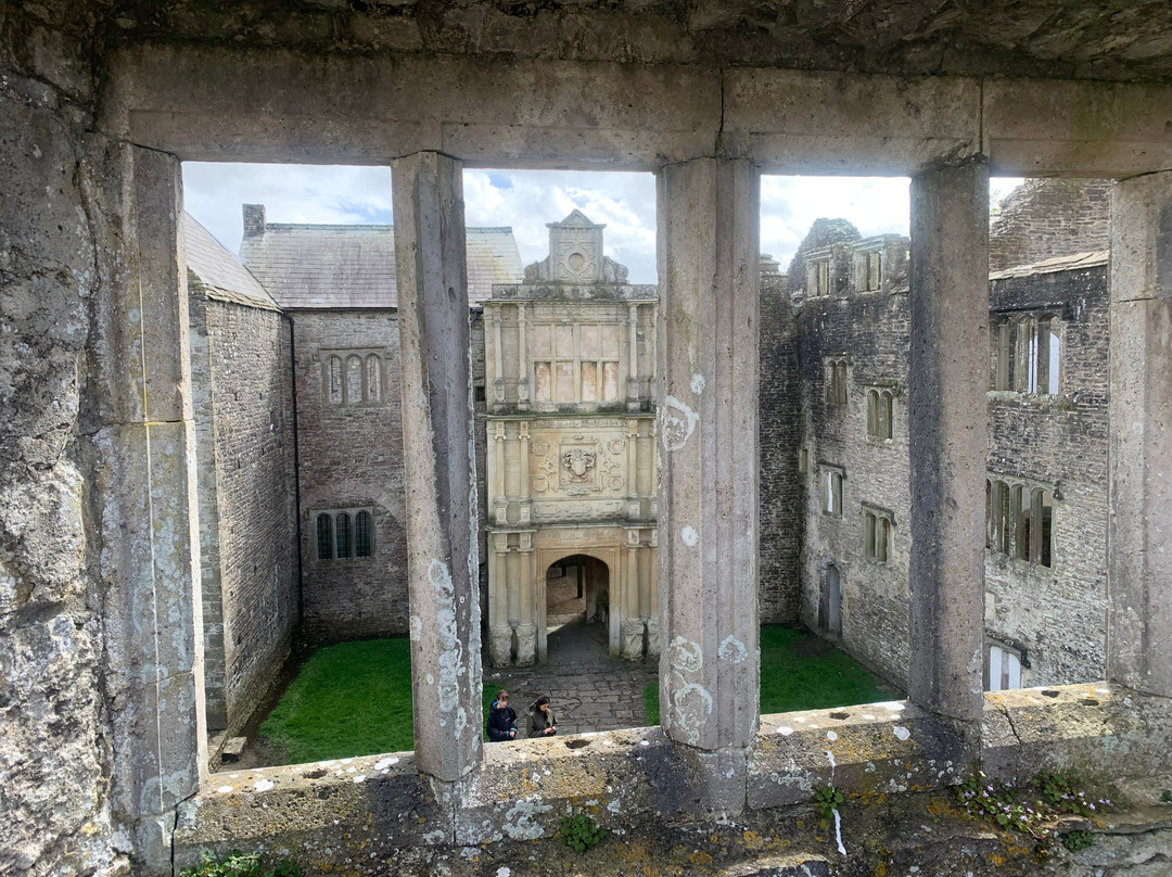 Beaupre Castle-Cowbridge必去景点