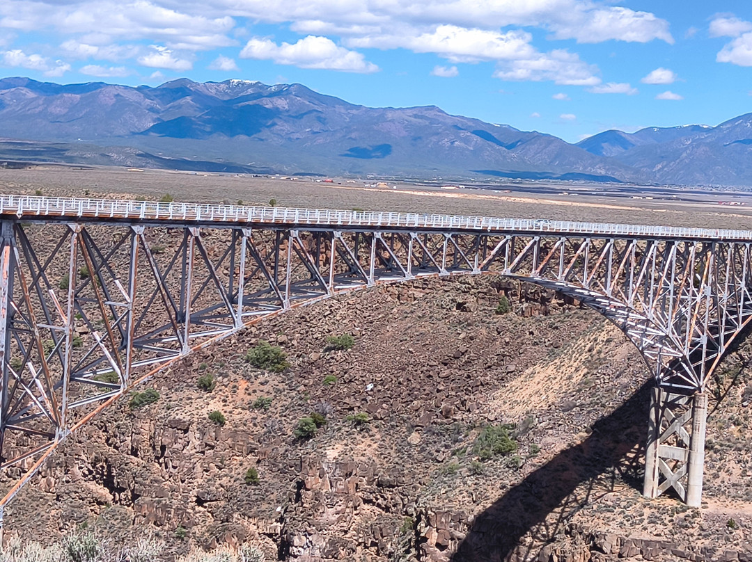 Rio Grande Gorge-陶斯县必去景点