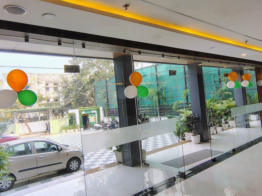 The Ecoxpress  Satva Varanasi主图