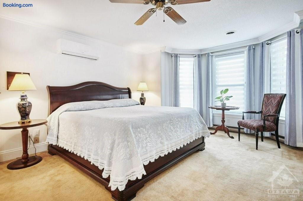 Inn By The Park Morrisburg