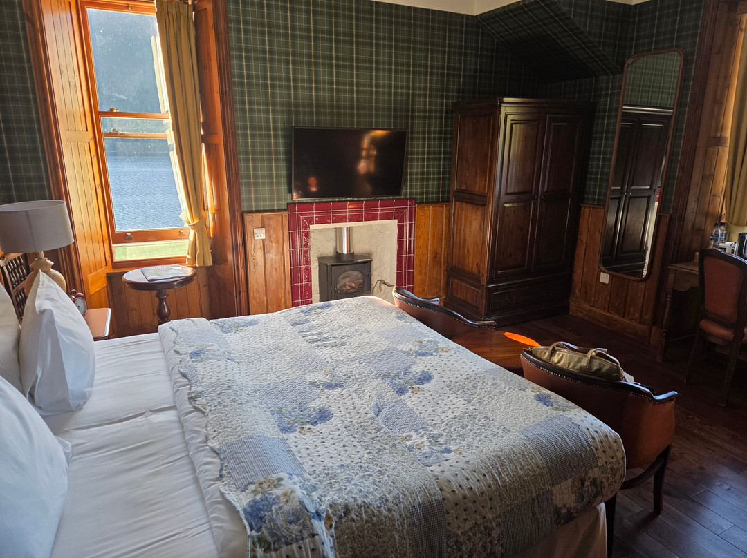 呢喃松树旅馆主图