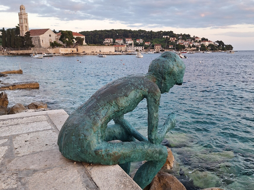 The Harbour of Hvar-赫瓦尔必去景点