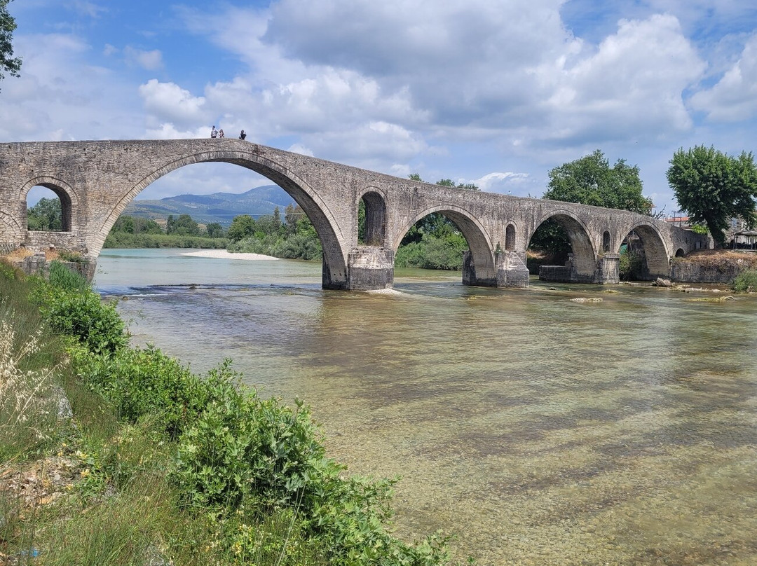 Arta's Bridge-Arta必去景点