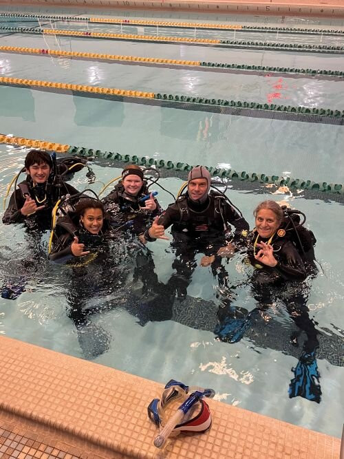 Scuba Guru - Diving Certification and Classes-布兰斯堡必去景点