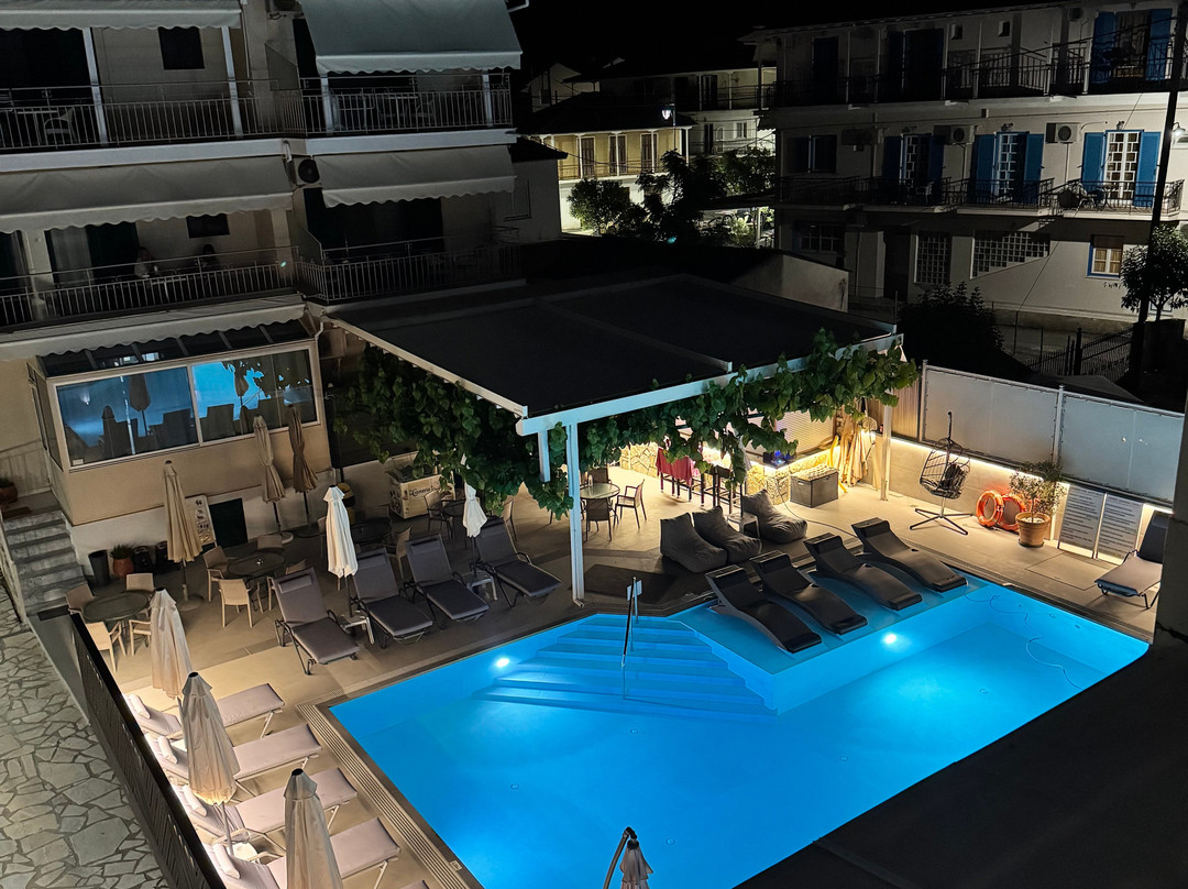 Aggelos Apartments & Deluxe Studios主图