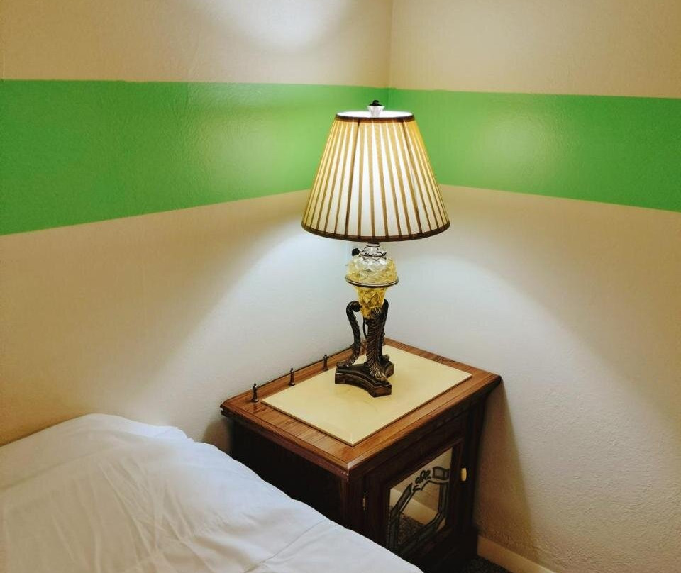 Golden Sunflower's Apt E