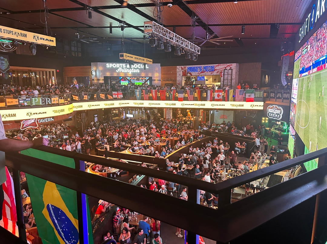 Texas Live!-阿灵顿必去景点