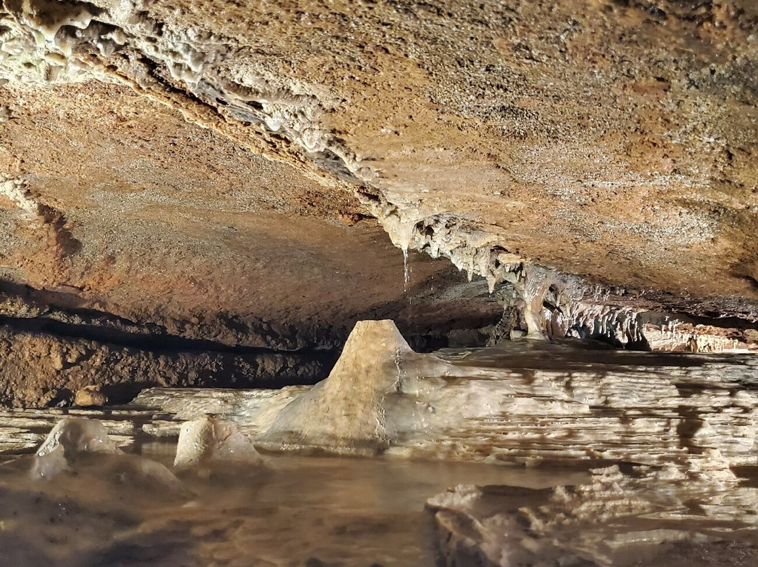 Old Spanish Treasure Cave-Sulphur Springs必去景点