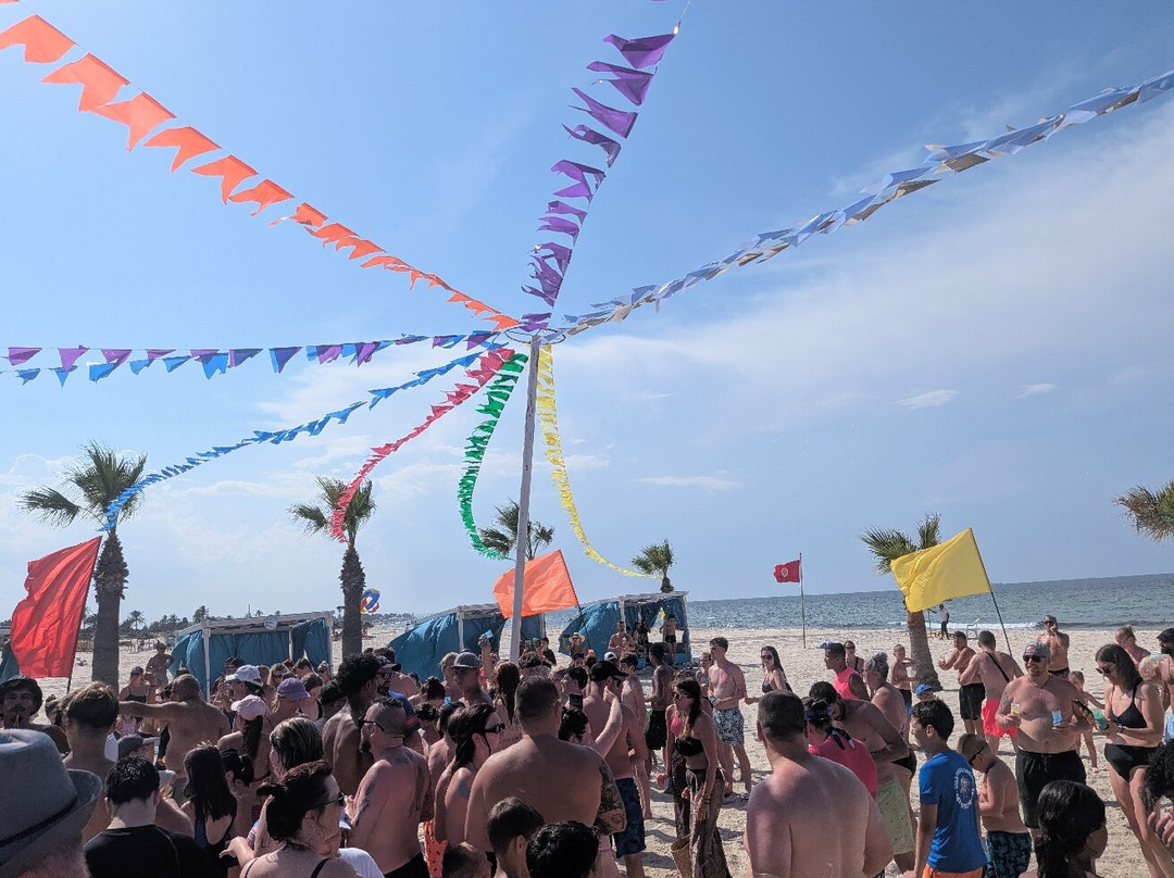 萨哈拉海滩水上公园酒店主图