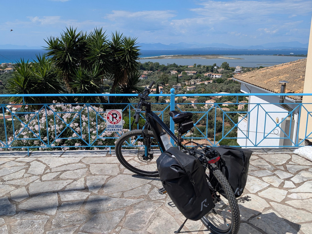 Lefkada e-Bike Adventures-Karya必去景点
