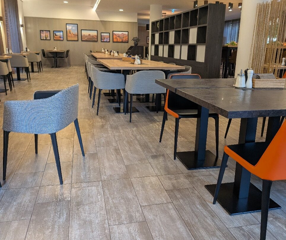 贝斯特韦斯特威斯巴登酒店主图