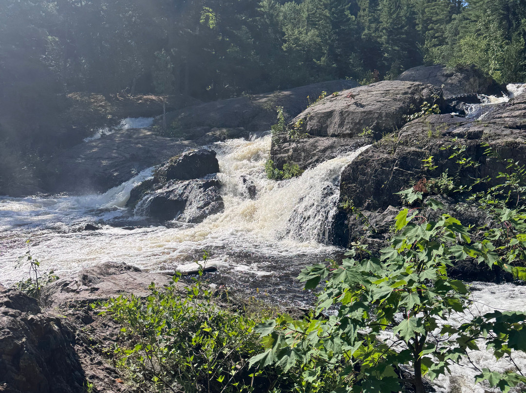 Dead River Falls-Marquette必去景点
