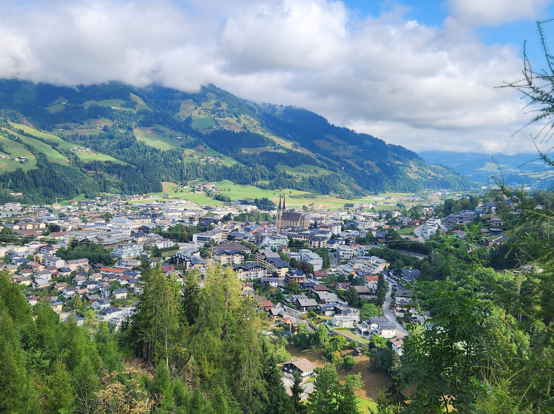 圣约翰高山之地酒店主图