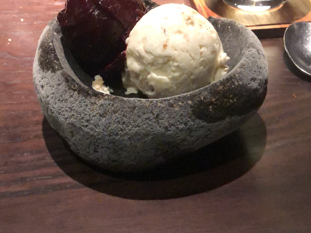 布维尔庄园套房酒店主图