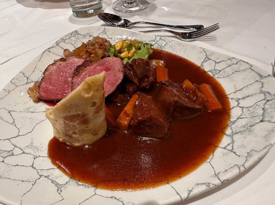 格林贝格湖畔乡村酒店主图
