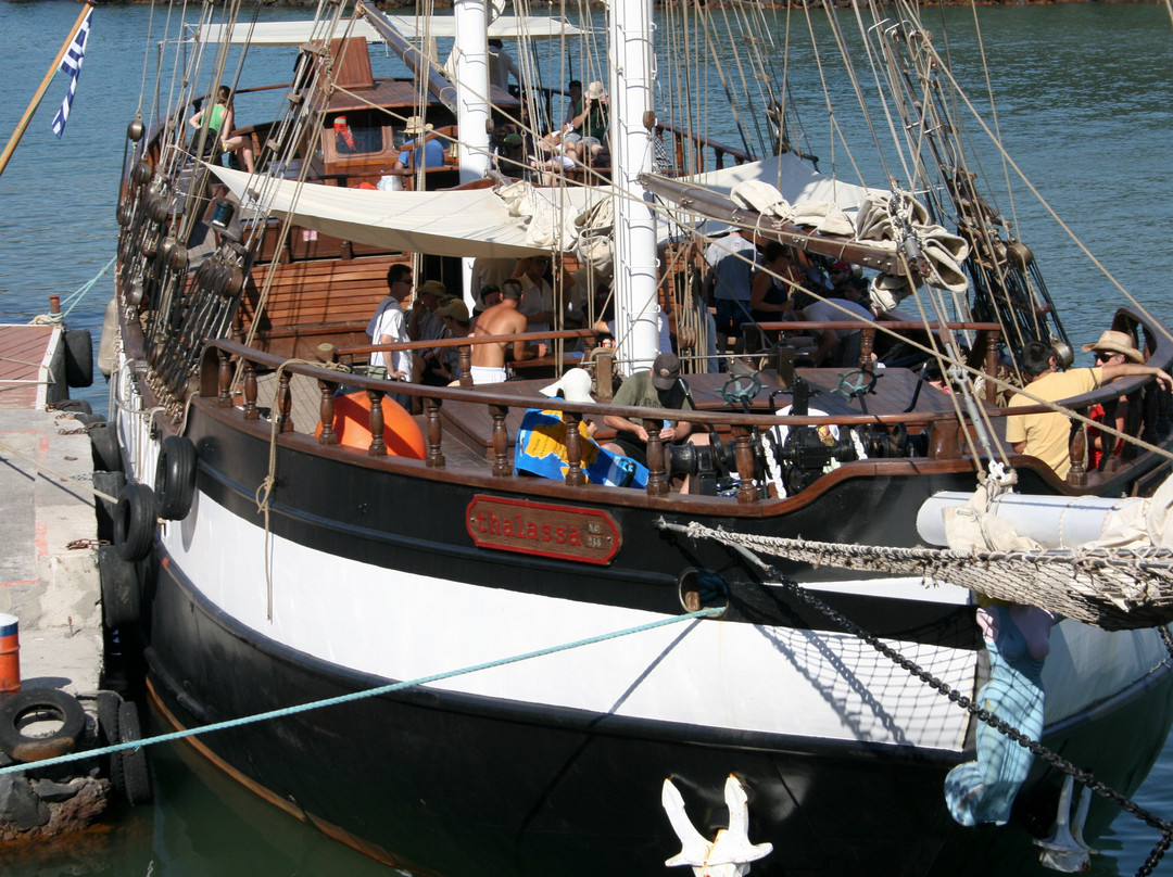 Thalassa Sailing-伊莫洛维里必去景点