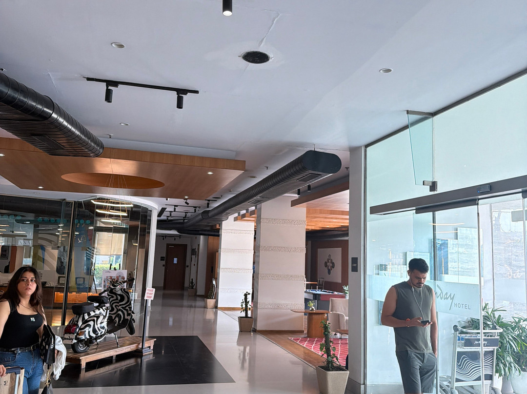 Sunday by CheckIn Hotel Chandigarh Zirakpur主图
