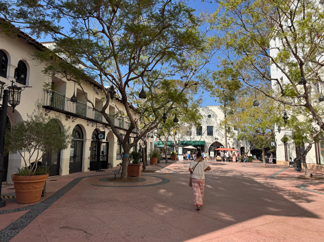 Paseo Nuevo-圣巴巴拉必去景点