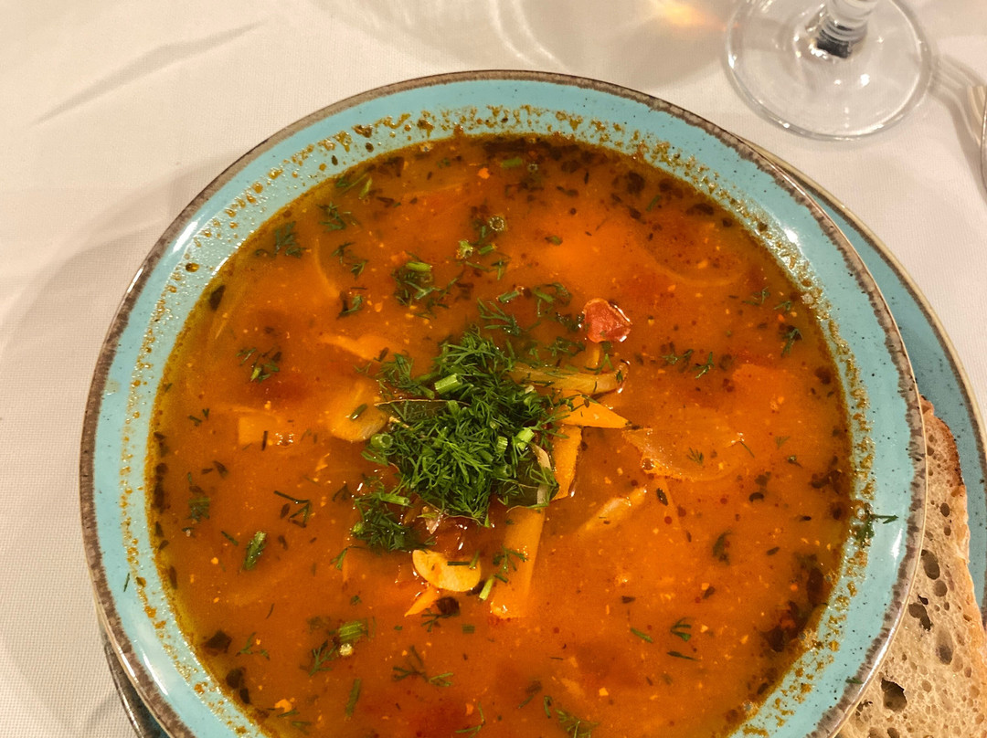 盆苏纳特乌佳卡酒店主图