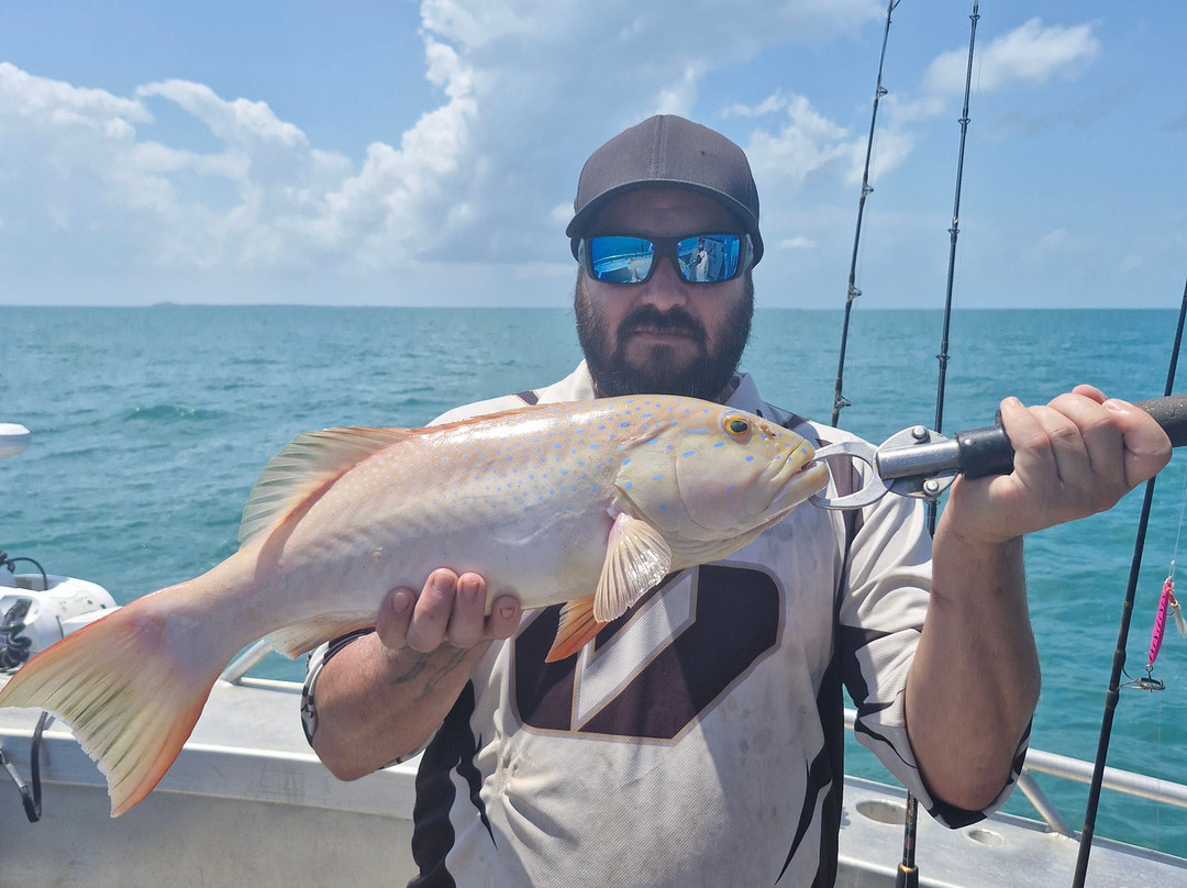 Dundee Beach Fishing Charters-Dundee Beach必去景点