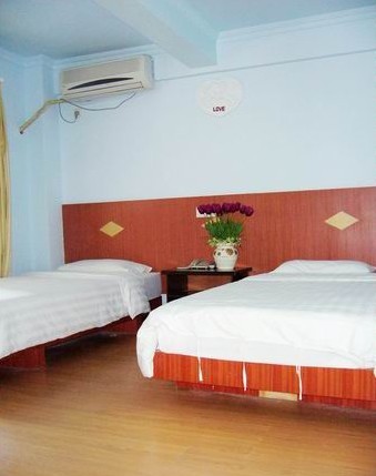 阳驿山水假日酒店（南京科学院皮肤医院蒋王庙地铁站店）-客卧