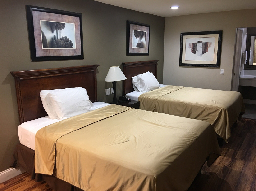 Stanton酒店住宿-阿纳海姆小屋