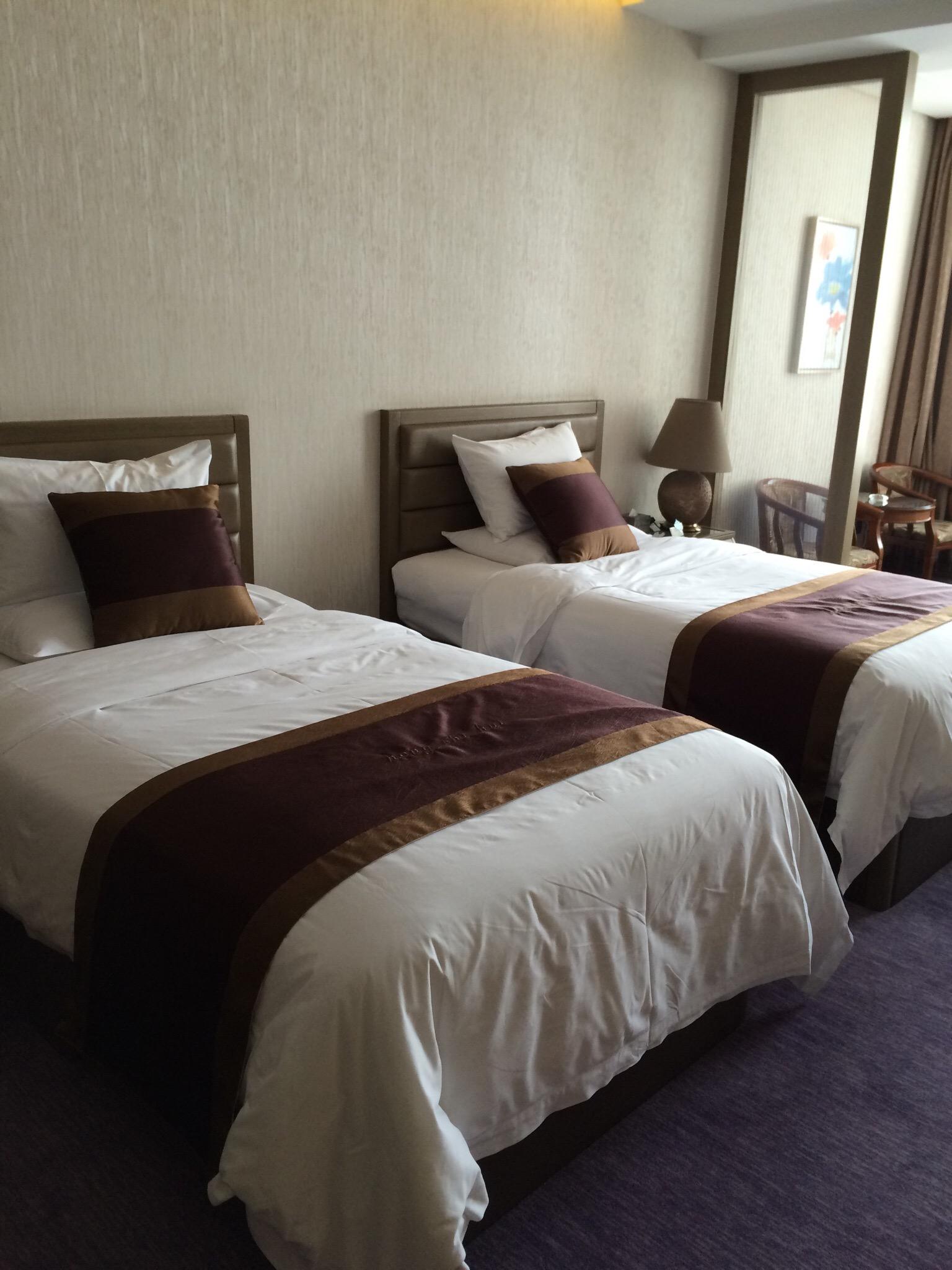 红事会主题商务酒店-客卧