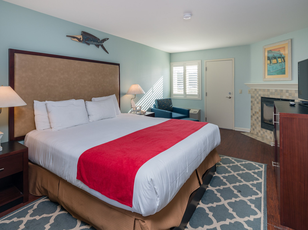 Morro Shores Inn & Suites