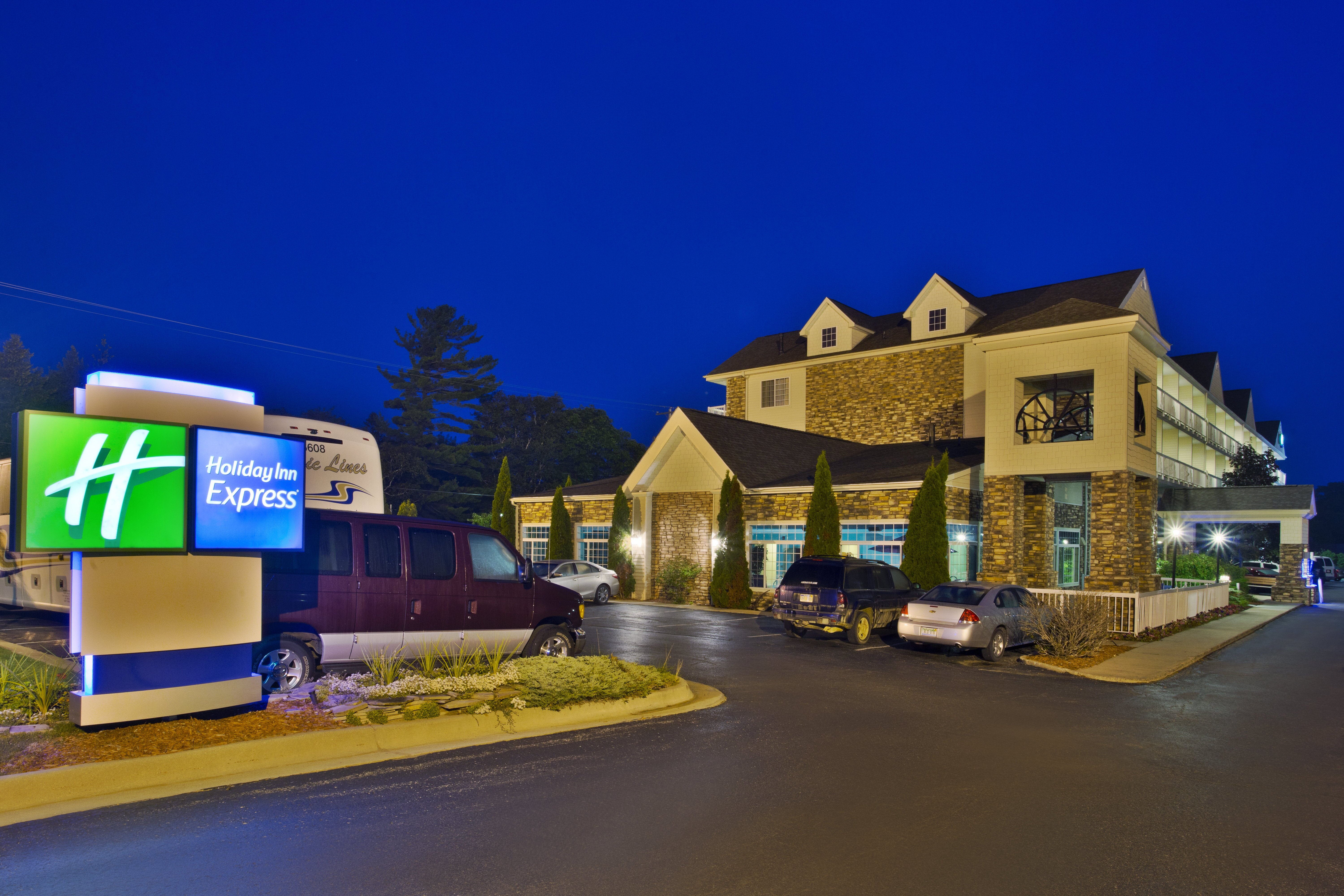 Holiday Inn Express Mackinaw City, an IHG hotel-官方