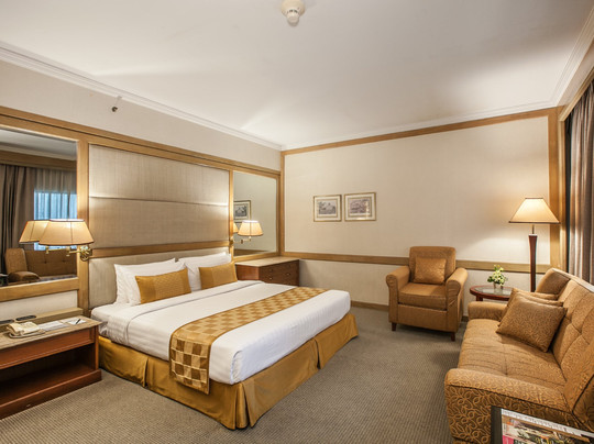 曼谷阿诺玛酒店主图