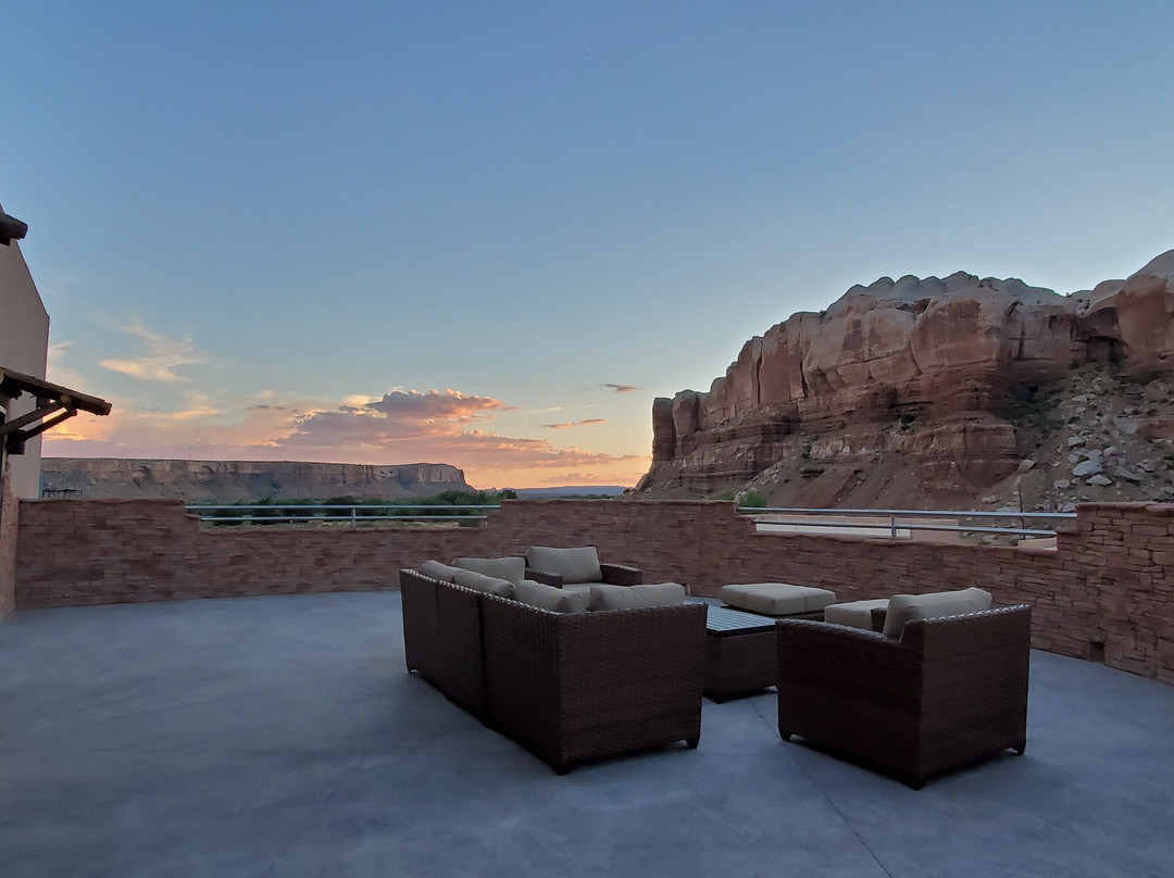 Bluff Dwellings Resort主图