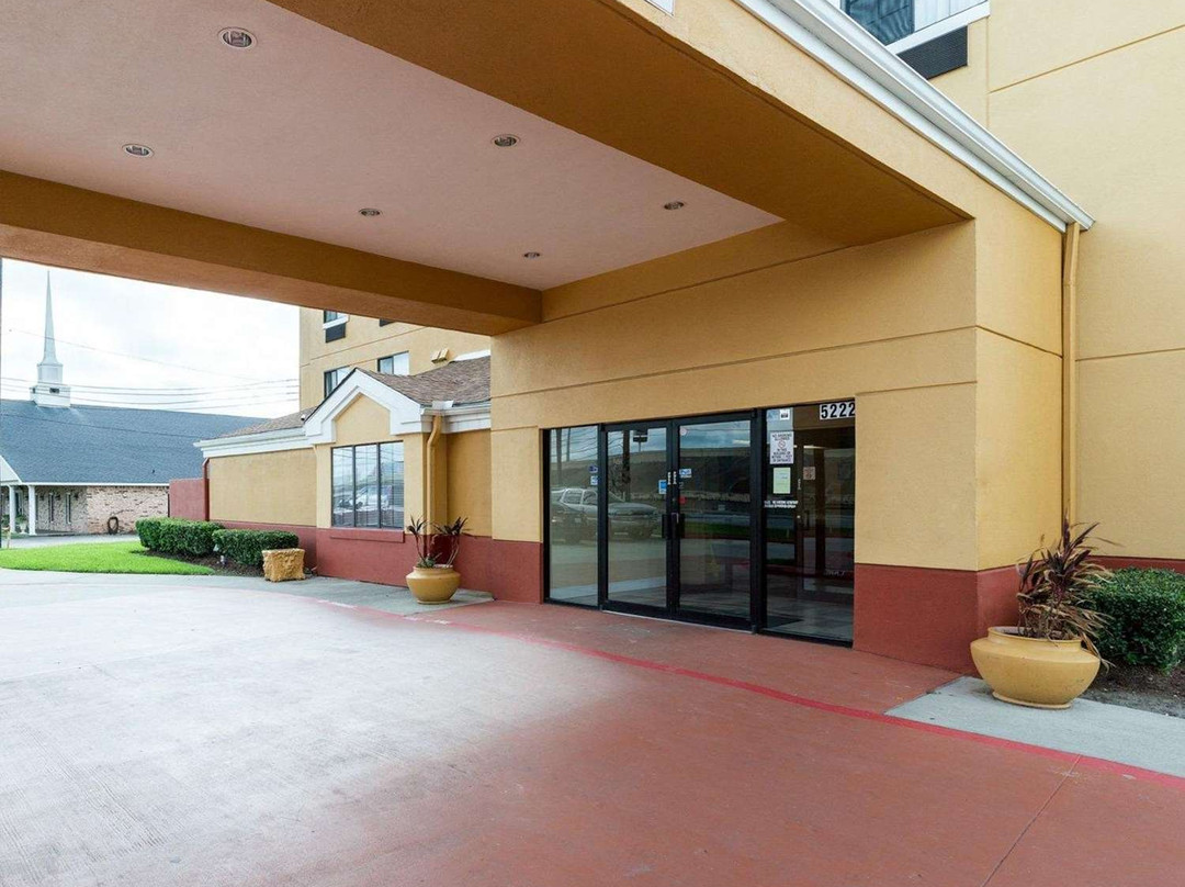 Quality Inn Baytown - Houston East主图