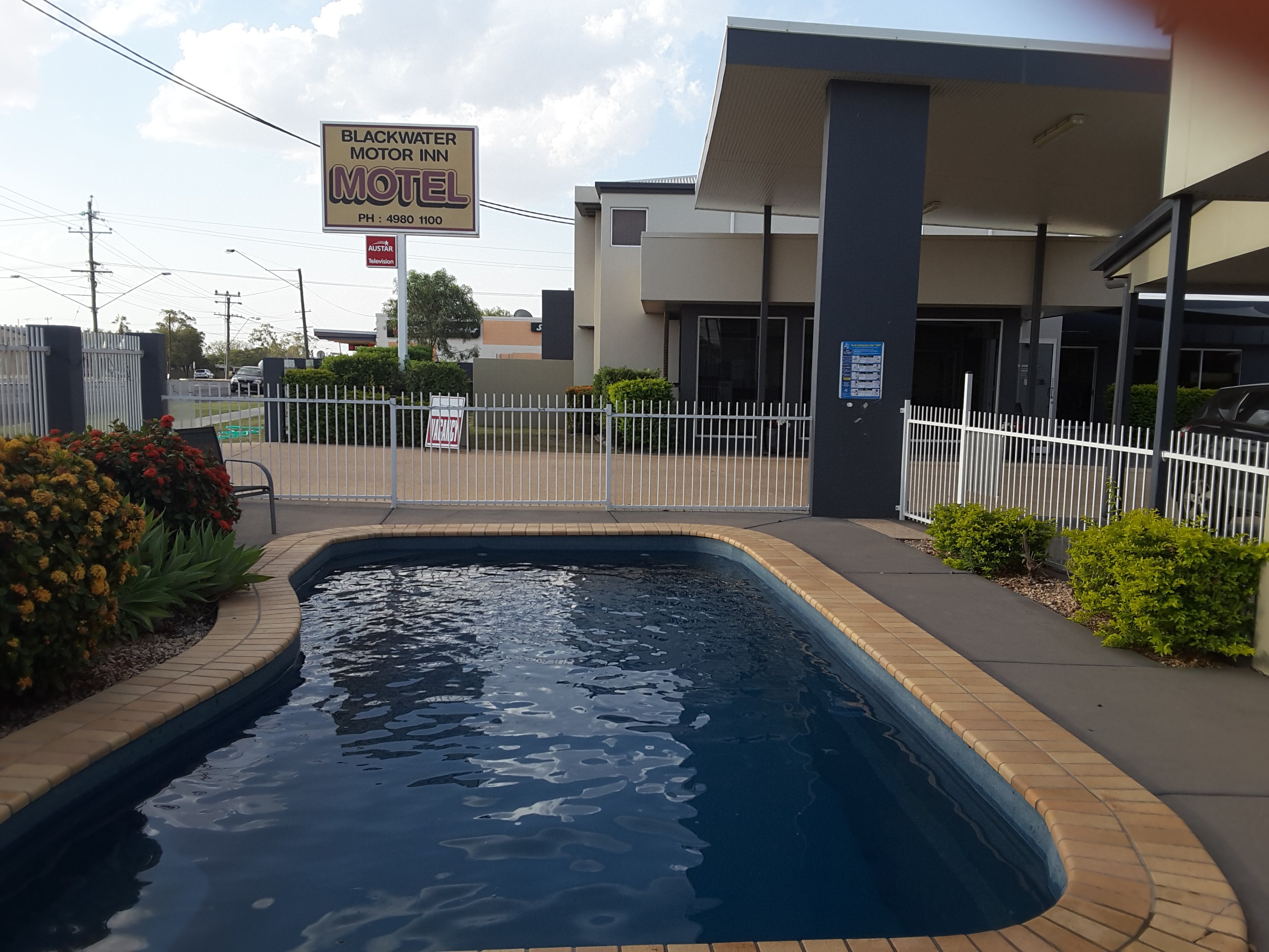 Blackwater Motor Inn-官方