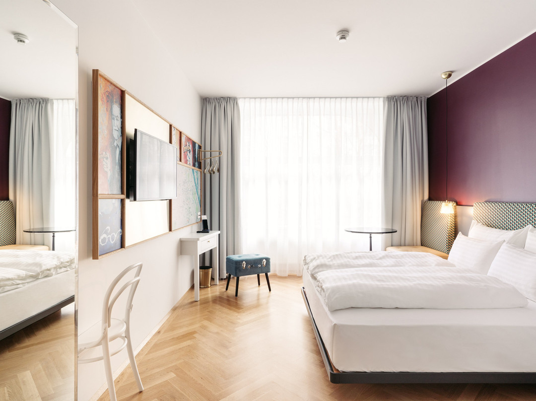 Hotel Schani Salon