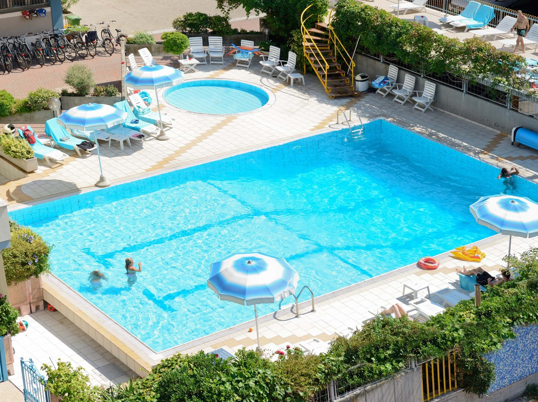 Valverde酒店住宿-凯撒酒店