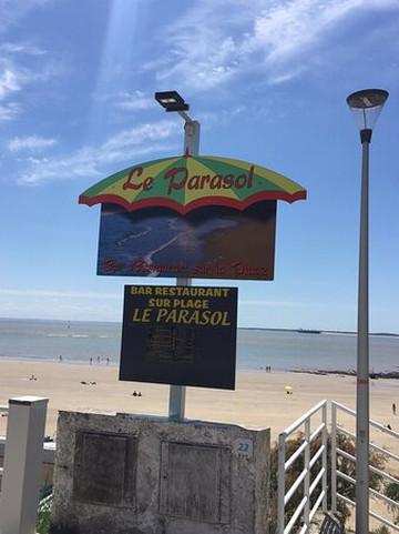 Le Parasol-鲁瓦扬必去景点