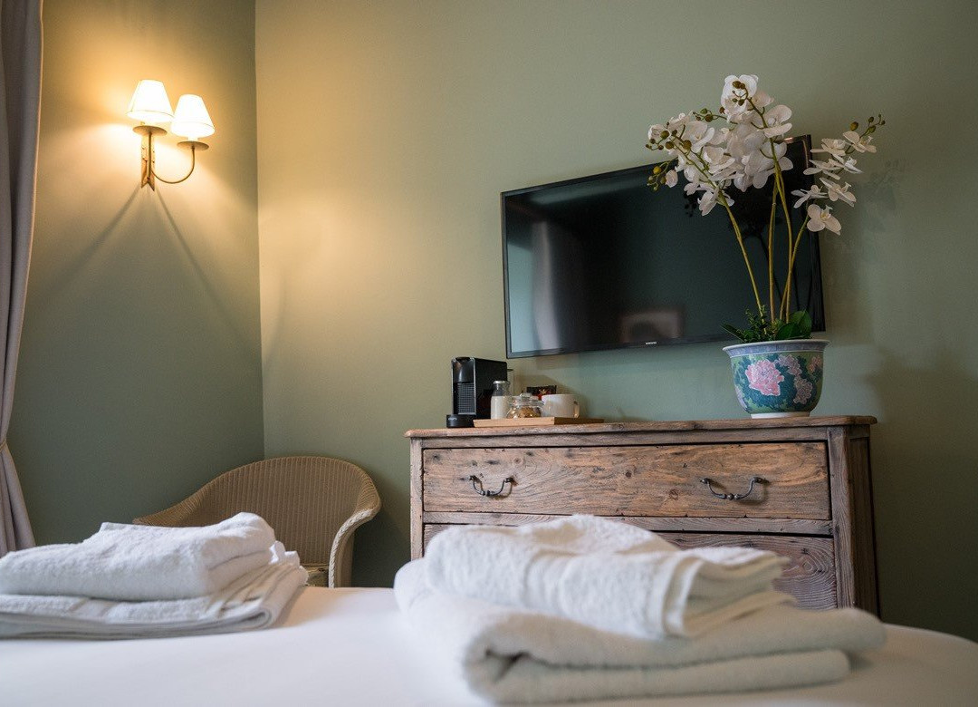 The Horse & Groom主图