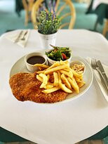 库玛至尊酒店主图