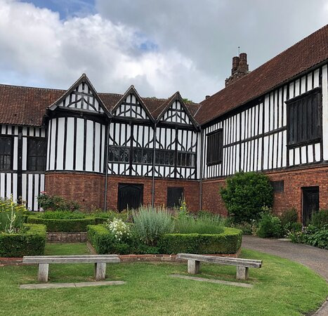 Gainsborough Old Hall景点图片