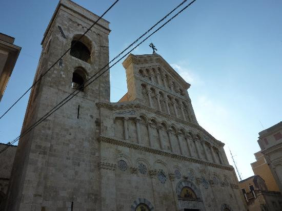 Cattedrale Di Santa Cecilia-卡利亚里省必去景点