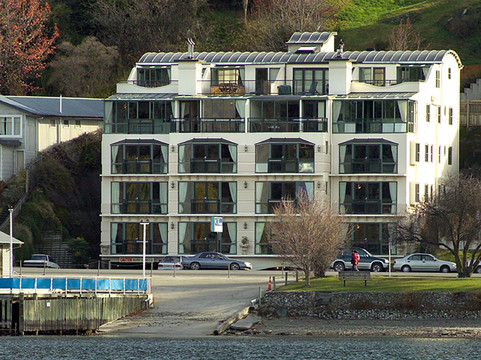 海滨休闲酒店主图