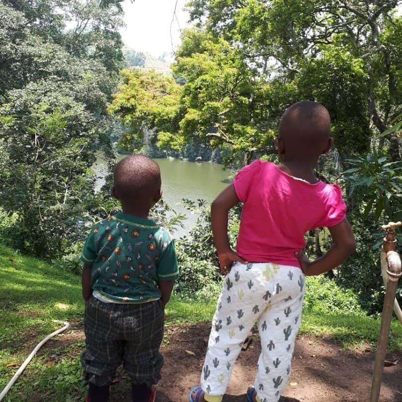 Lake Nkuruba Nature Reserve旅游攻略图片