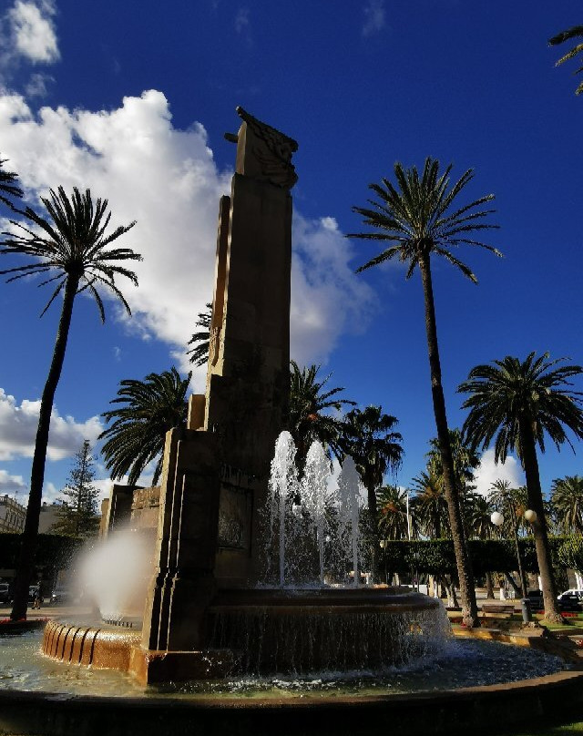 Monumento al Ejercito de Africa-梅利利亚必去景点