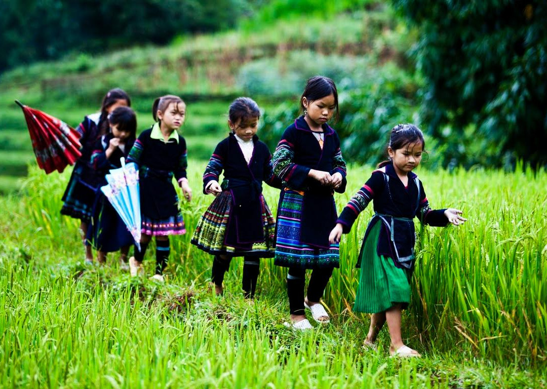 Hang Dá Village