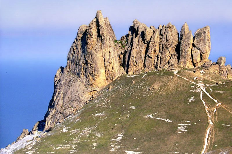 Besh Barmag Mountain景点图片