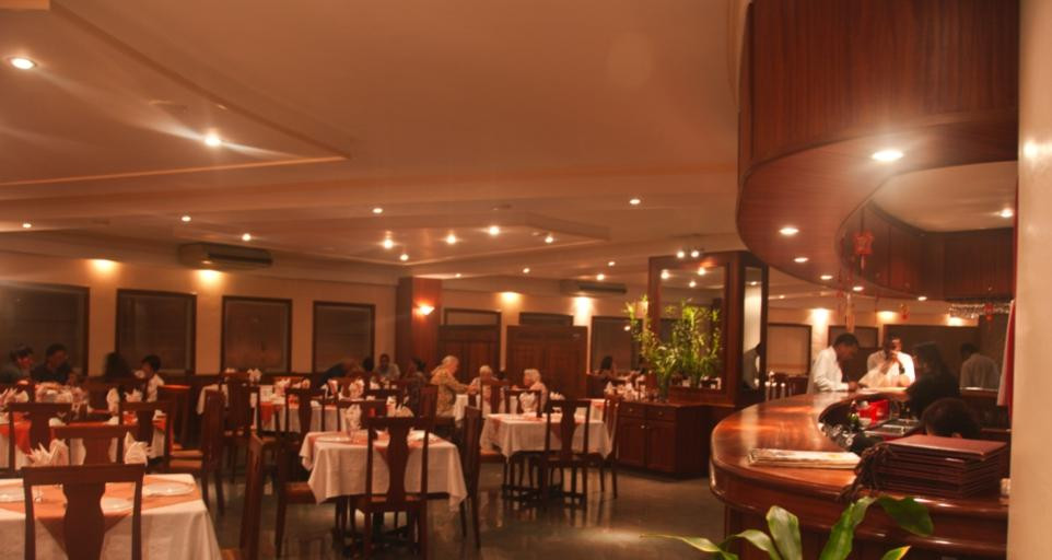 Trianon餐馆和美食-Spring Restaurant