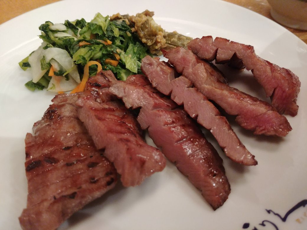 牛たん炭焼 利久 西口本店