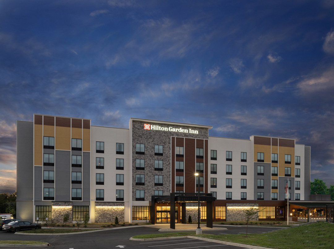 Hilton Garden Inn Jeffersonville Louisville North主图