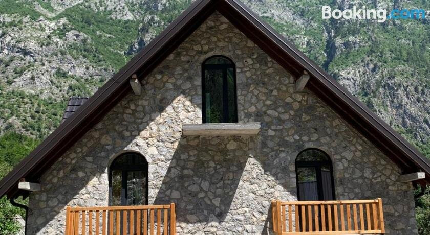 Guest House Zhari i Gjeles