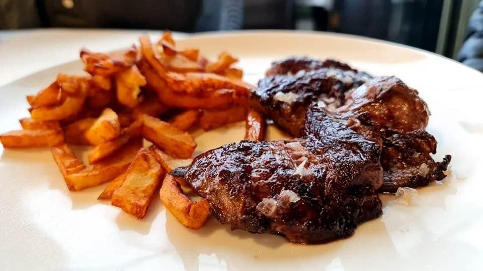 Guriezo餐馆和美食-Mesón Chimbo